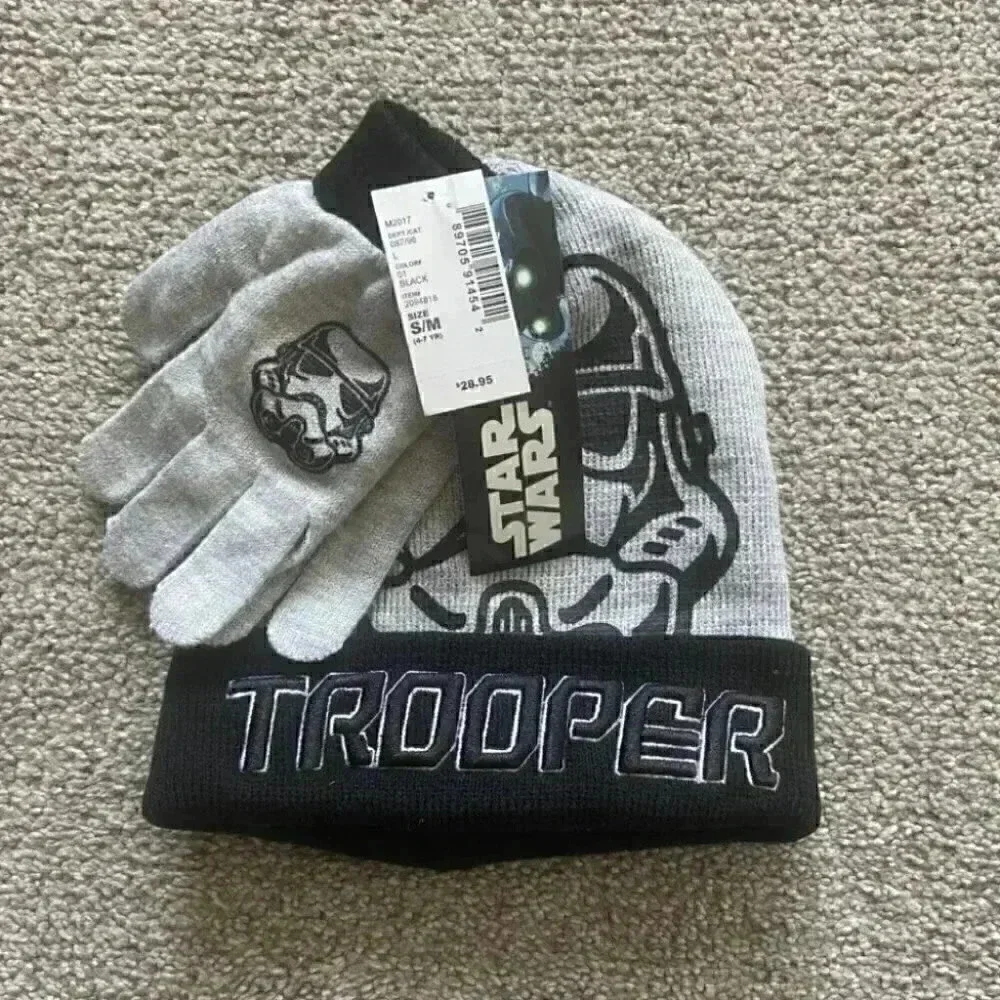 The Children's Place Star Wars Hat and Glove Set
